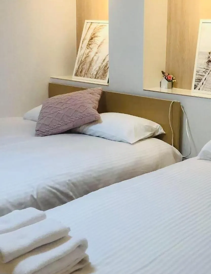 Pensión Hotel Kosumosu Tokio