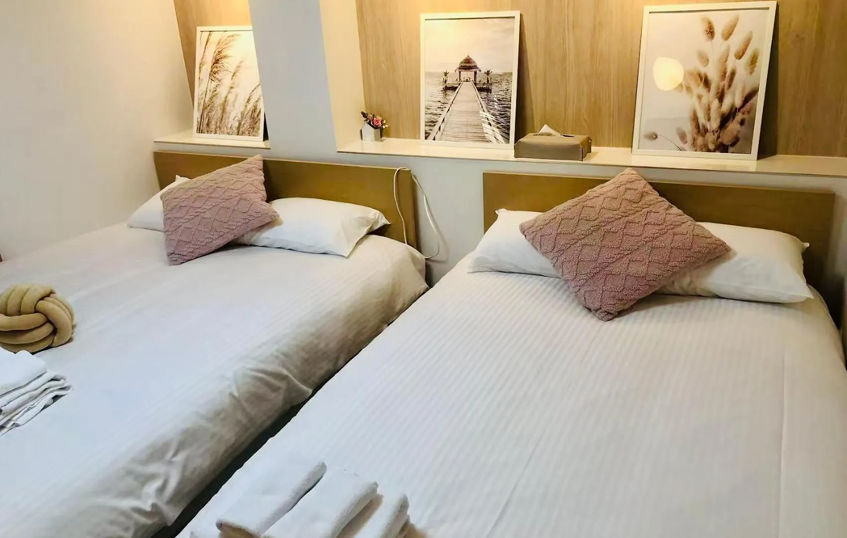 Hotel Kosumosu Tokio 0*,